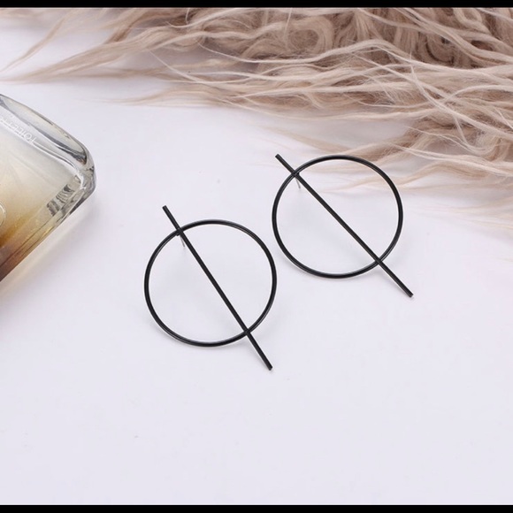 Private Label Jewelry - FREE❗️WITH BUNDLE❗️ Black Geometric Big Circle Earrings Silver/Black/Gold NWT